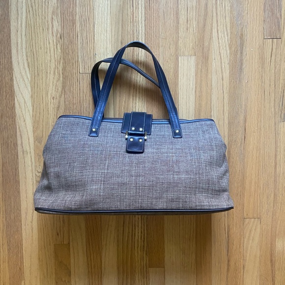 *Brand New/Never Used* Brown Maxx New York handbag with cheetah print interior - Picture 2 of 5